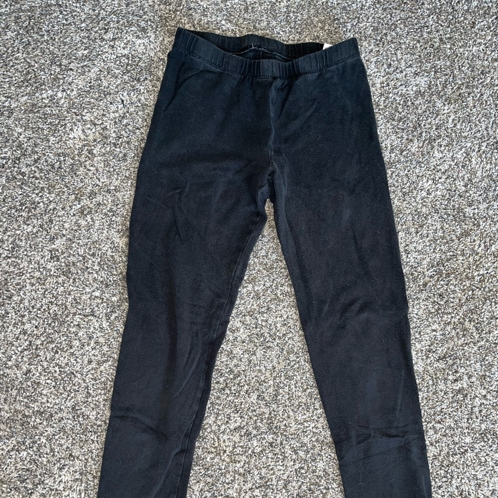 Black leggings
